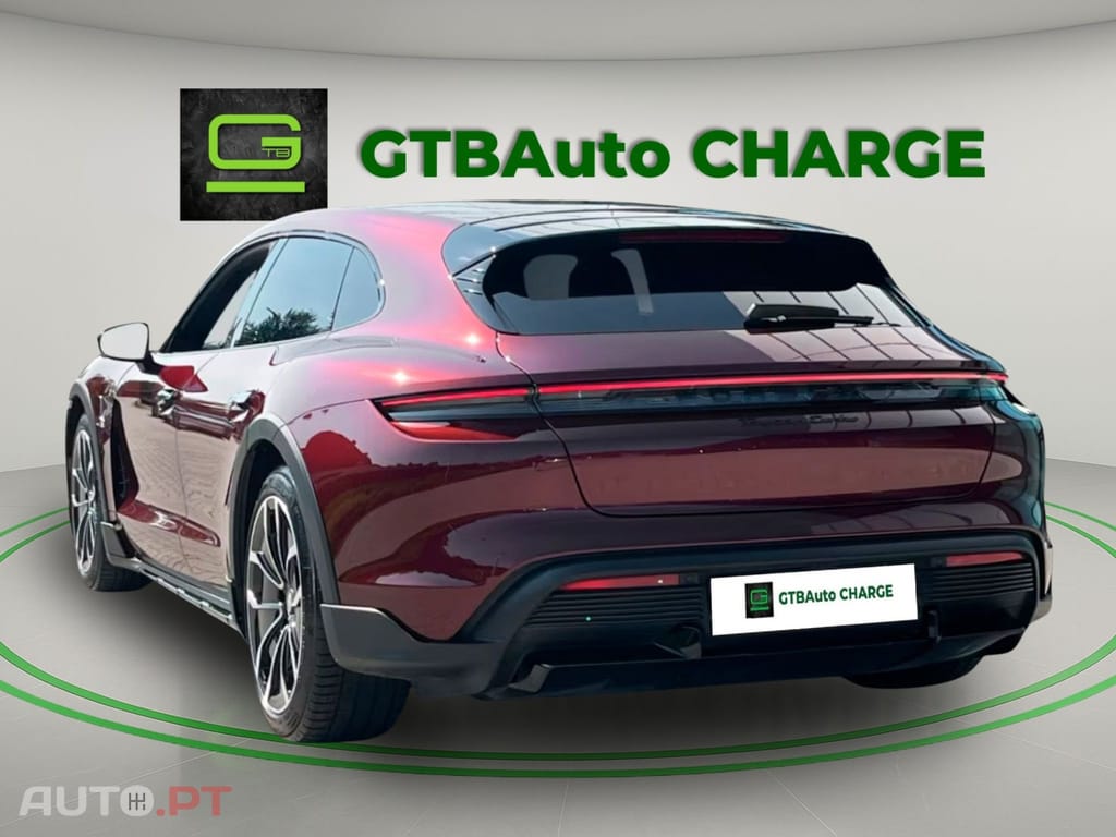 Porsche Taycan Turbo 