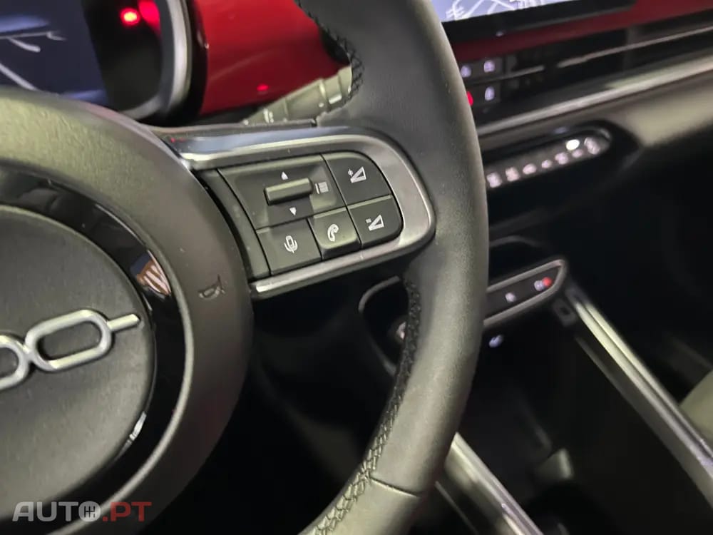 Fiat 600e 54 kWh (RED)