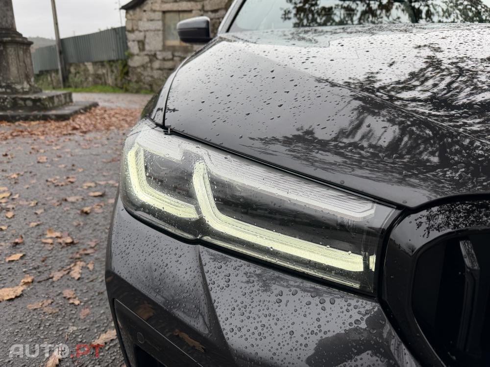 BMW 530 e Pack Desportivo M