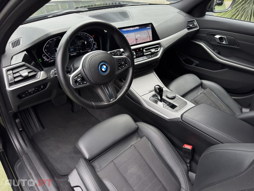 BMW 320 e Touring Line Sport Auto