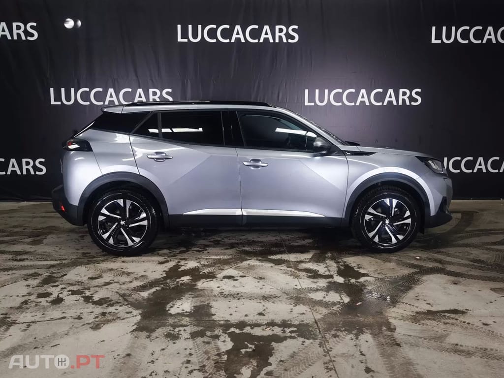 Peugeot E-2008 50 kWh Allure Pack