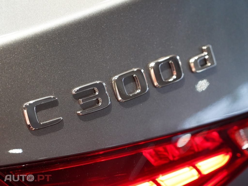 Mercedes-Benz C 300 d AMG Line