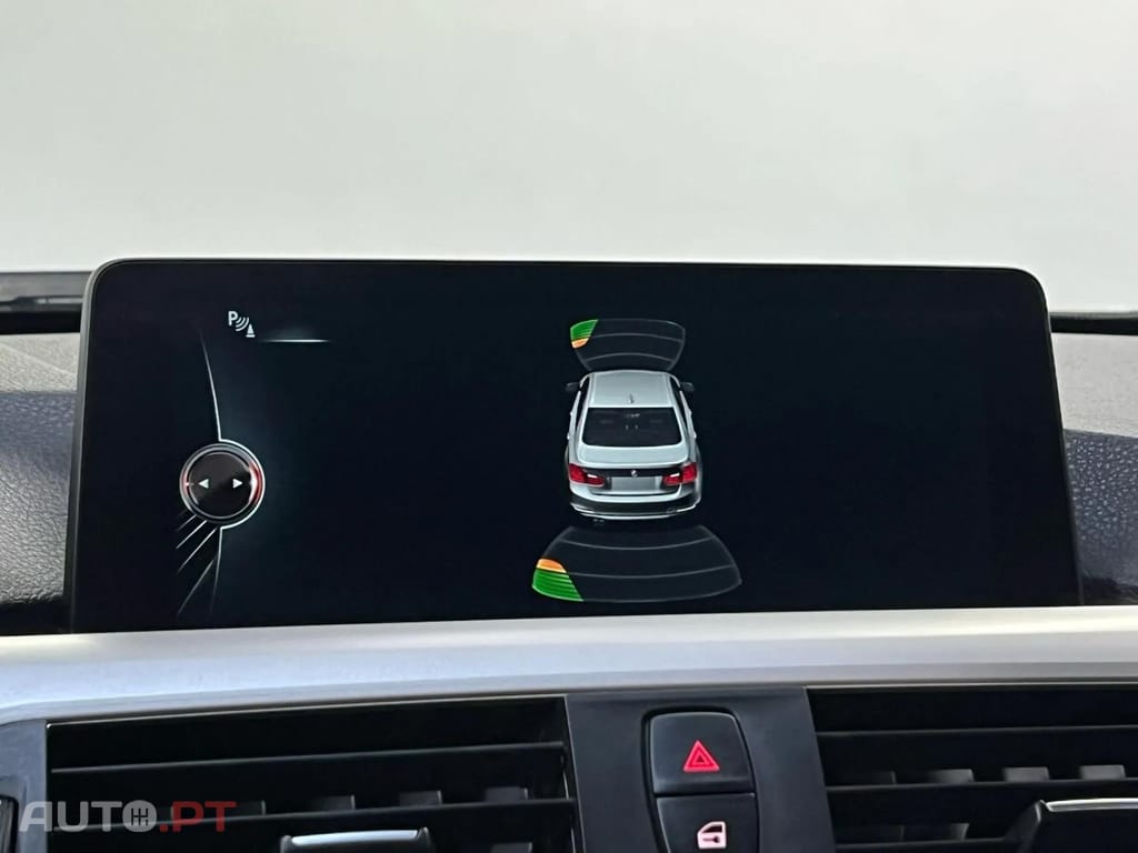 BMW 330 e iPerformance Advantage