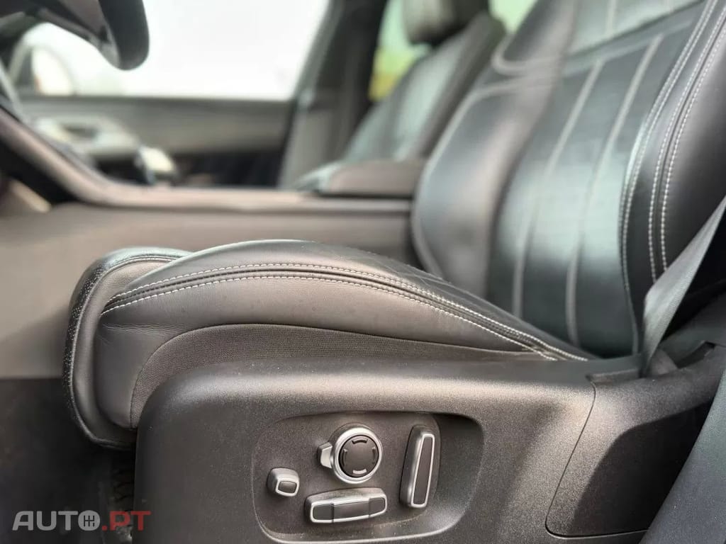 Land Rover Velar 2.0 P400e AWD R-Dynamic HSE