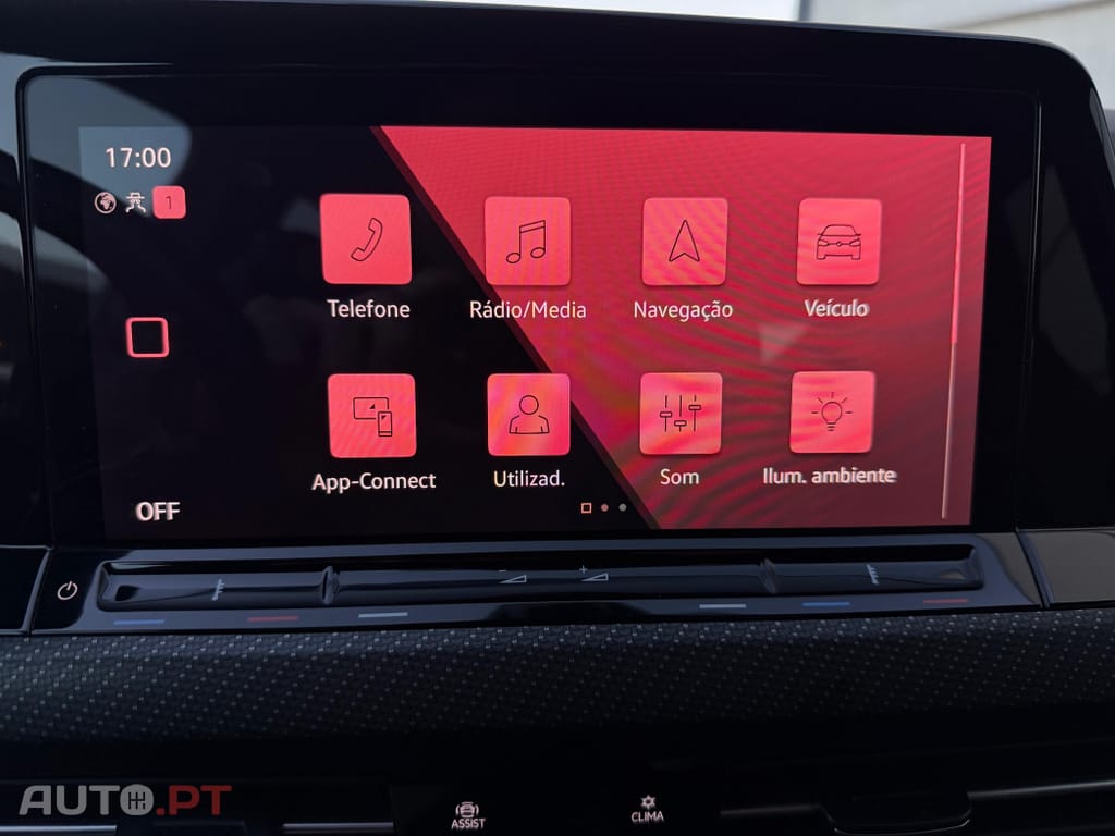 Volkswagen Golf 1.5 eTSI R-Line DSG