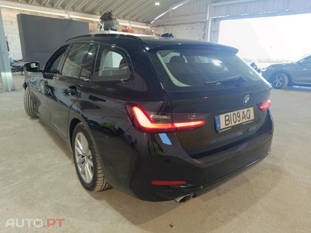 BMW 320 e Auto