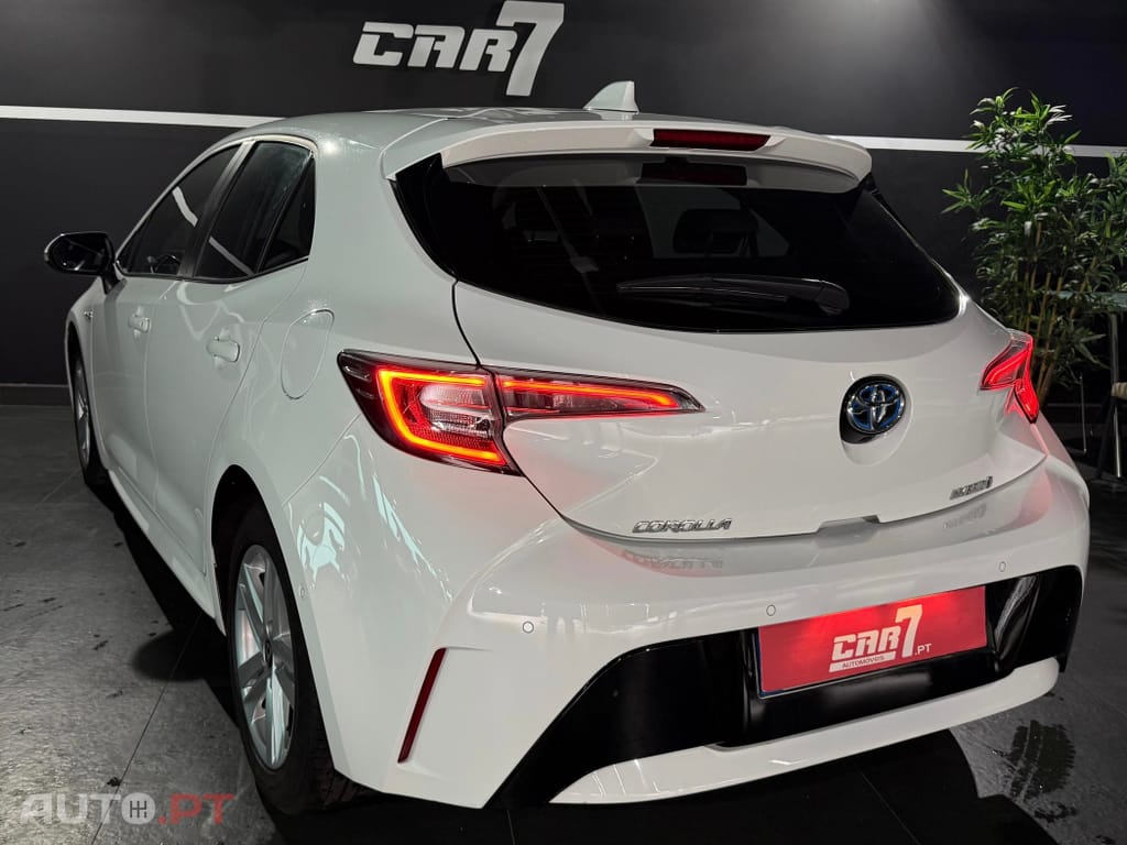 Toyota Corolla 1.8 Hybrid Active