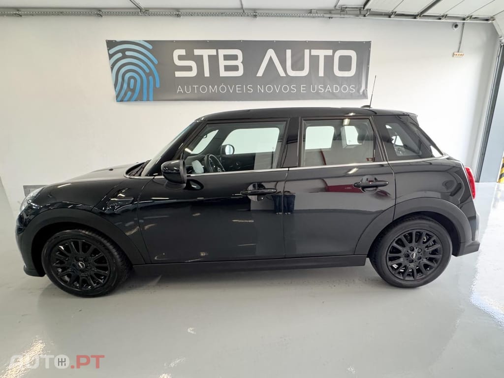 MINI Cooper Cooper Auto