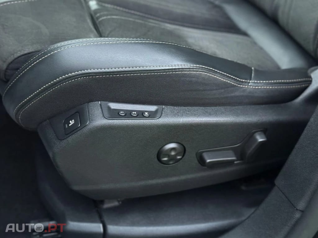 Peugeot 5008 1.5 BlueHDi GT LINE (EAT8)