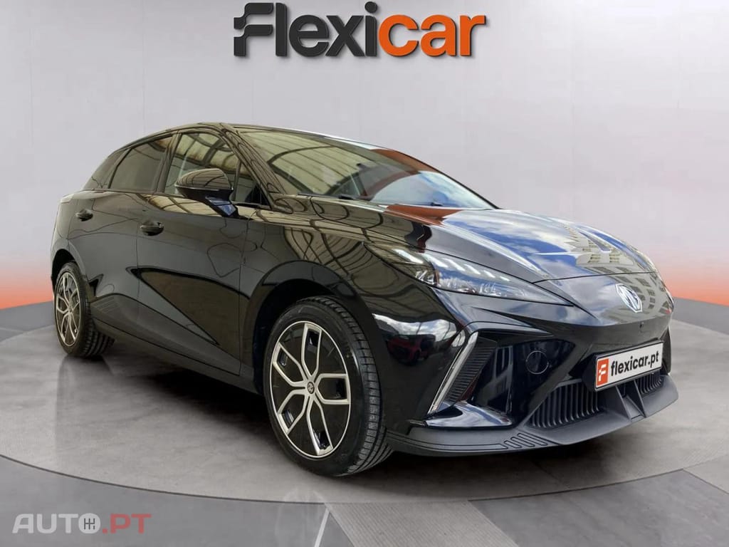 MG MG4 64 kWh Luxury