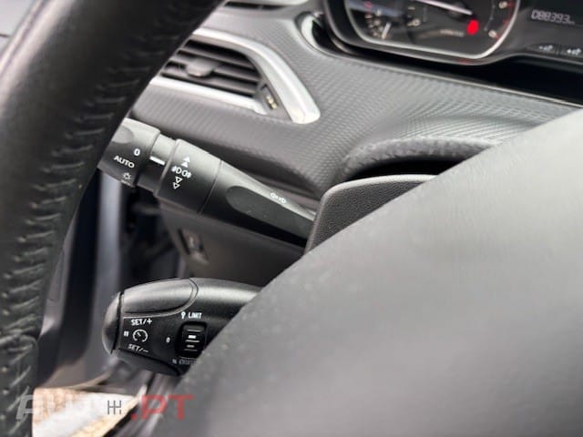 Peugeot 2008 1.6 BlueHDi Style