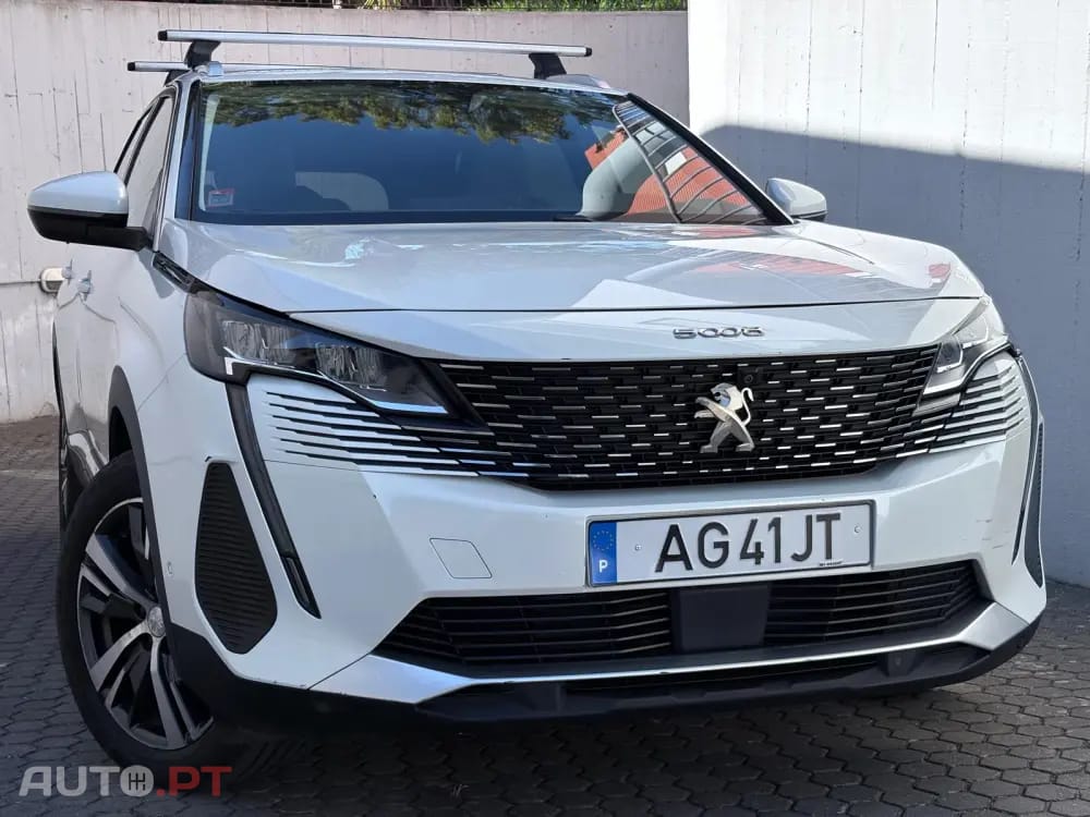 Peugeot 5008 1.2 PureTech Allure EAT8