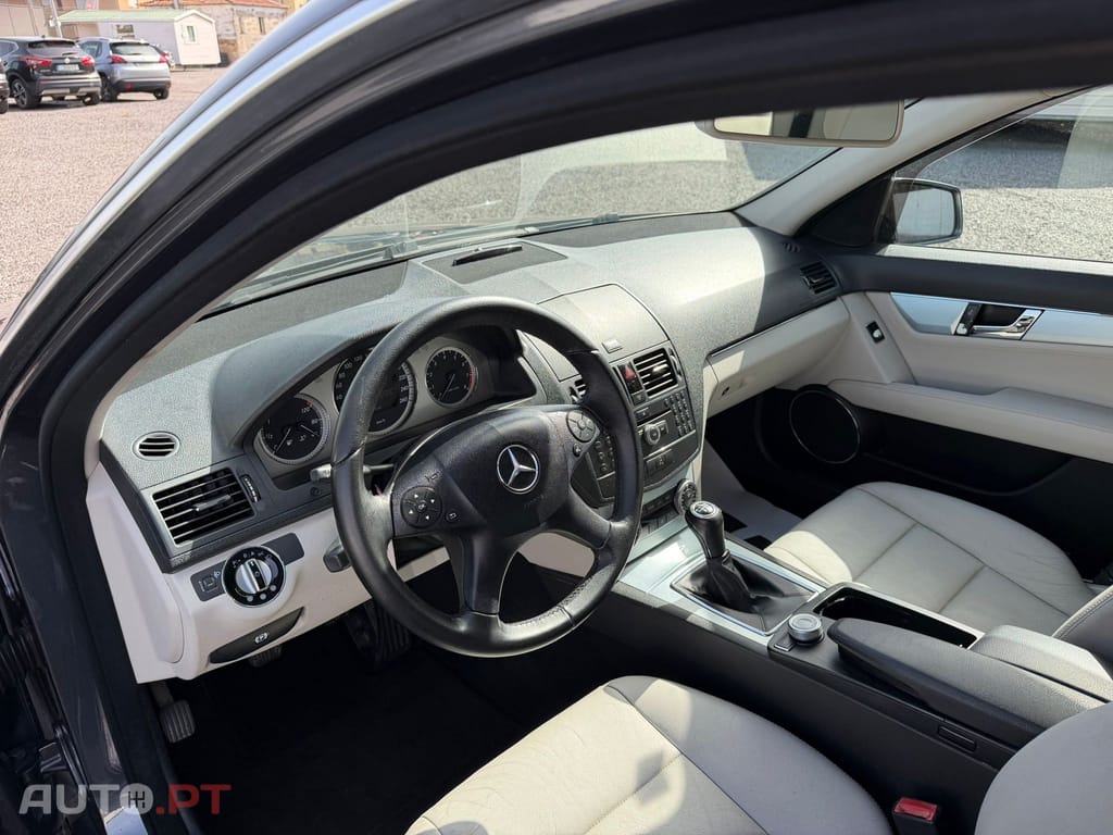 Mercedes-Benz C 200 CGi Elegance BlueEfficiency