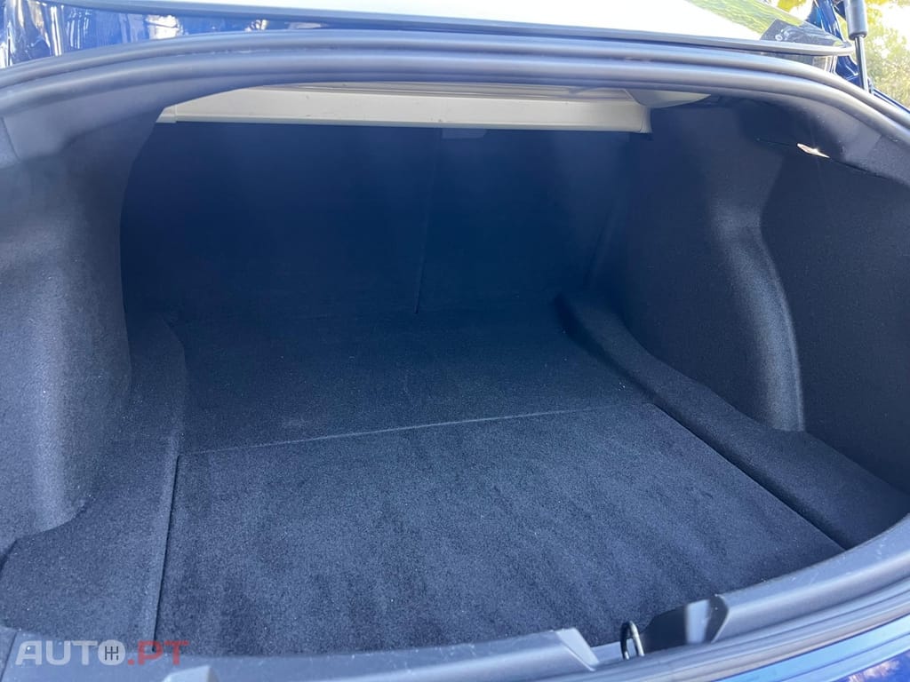 Tesla Model 3 Standard Range Plus RWD