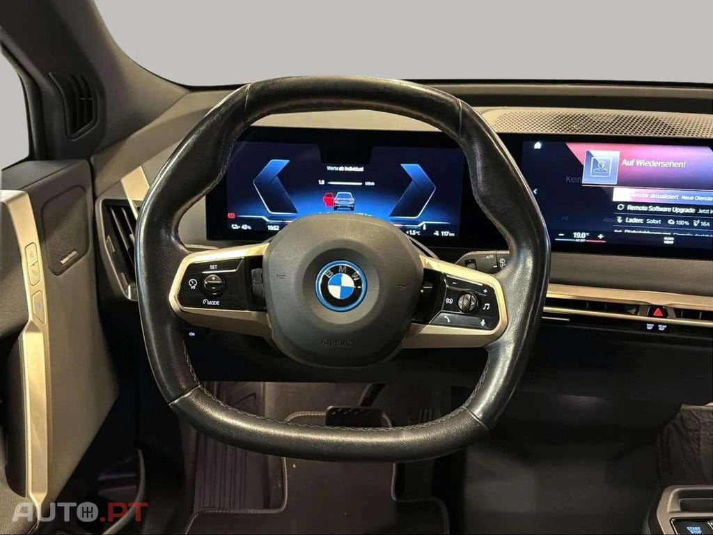 BMW iX XDrive40 I.V.A DEDUTÍVEL
