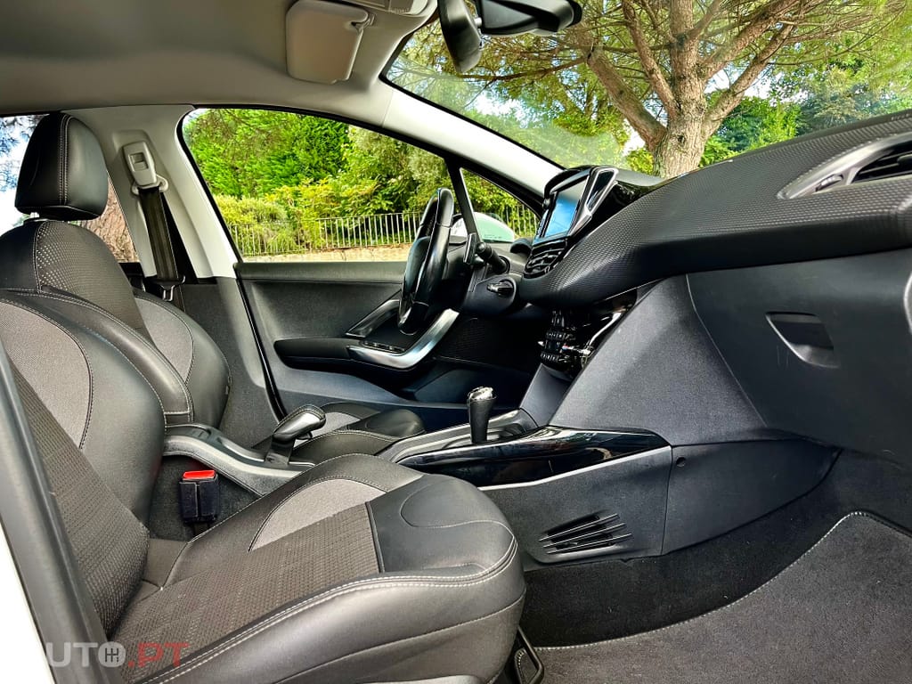 Peugeot 2008 Automático