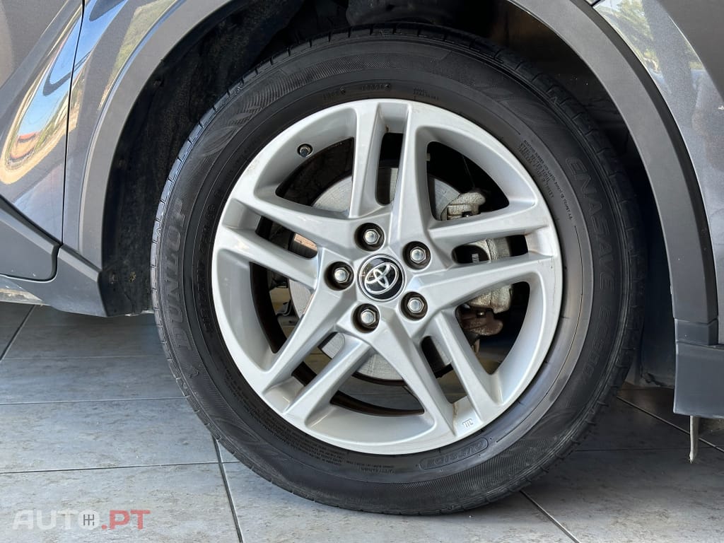 Toyota C-HR 1.8 HSD Comfort+P.Style