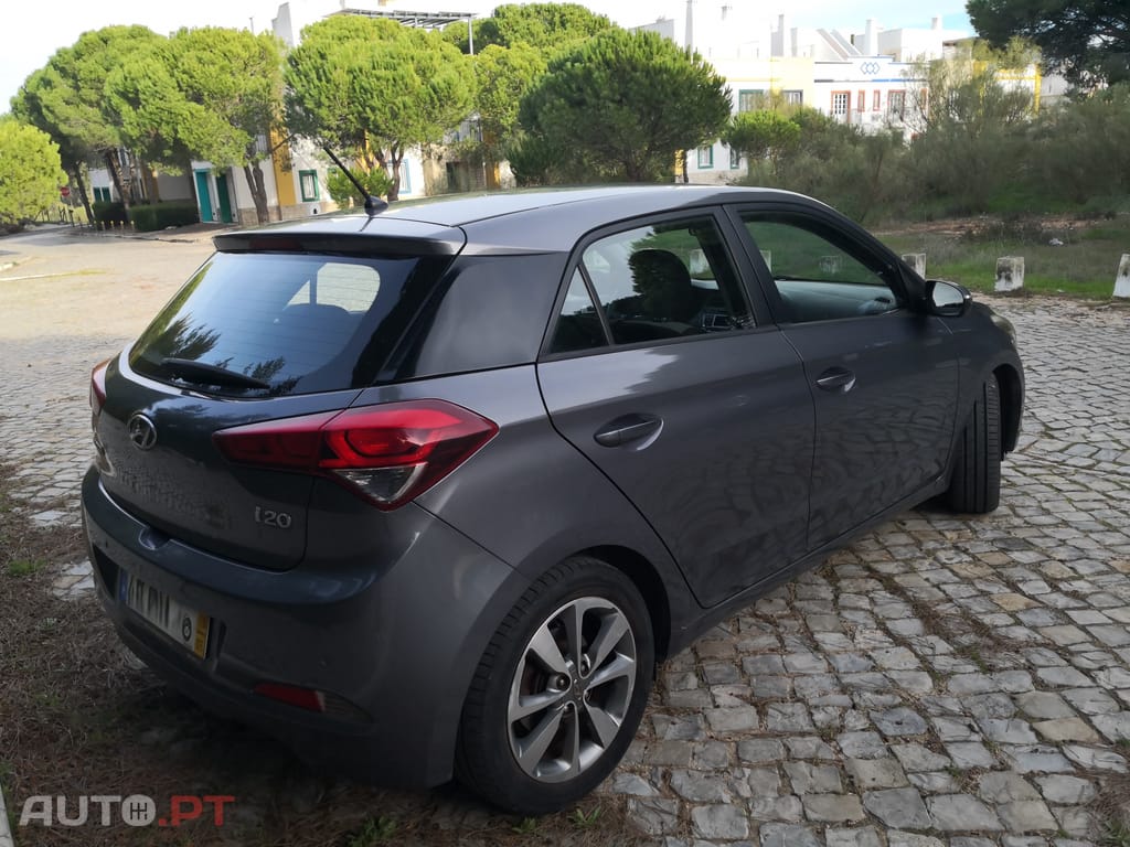Hyundai i20 1.1 CRDi Confort