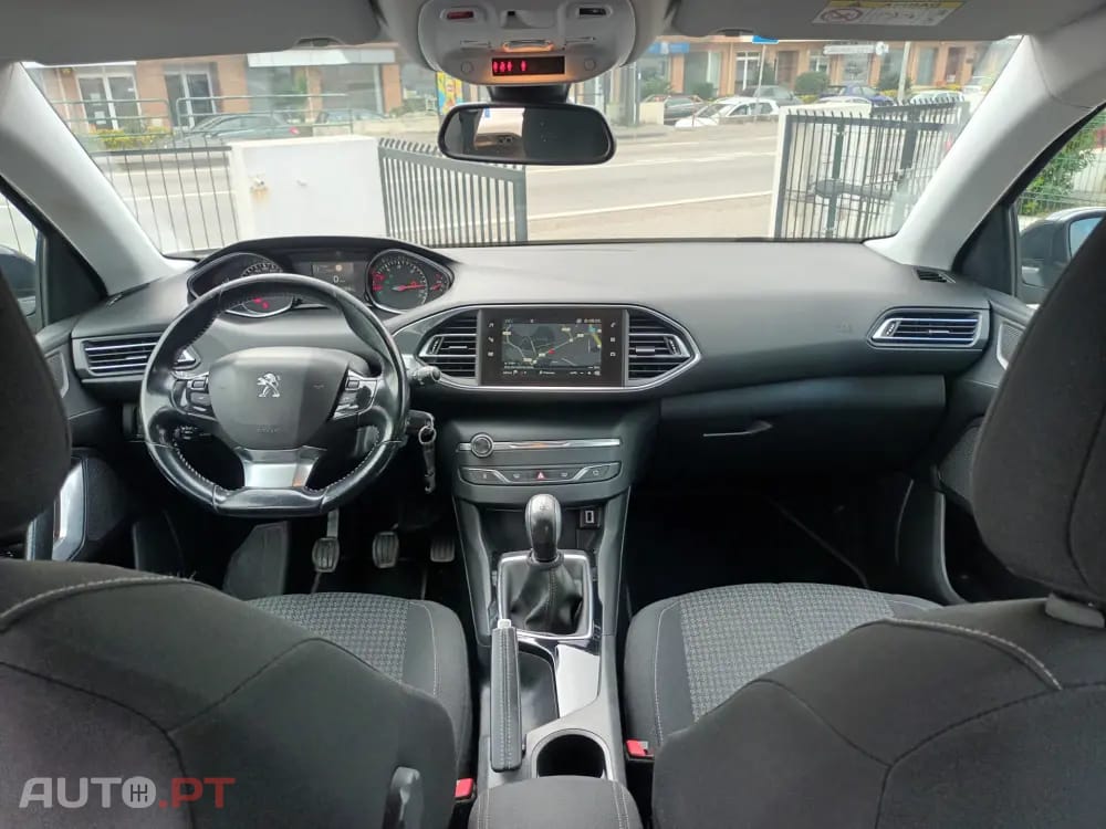 Peugeot 308 1.6 BlueHDi Style