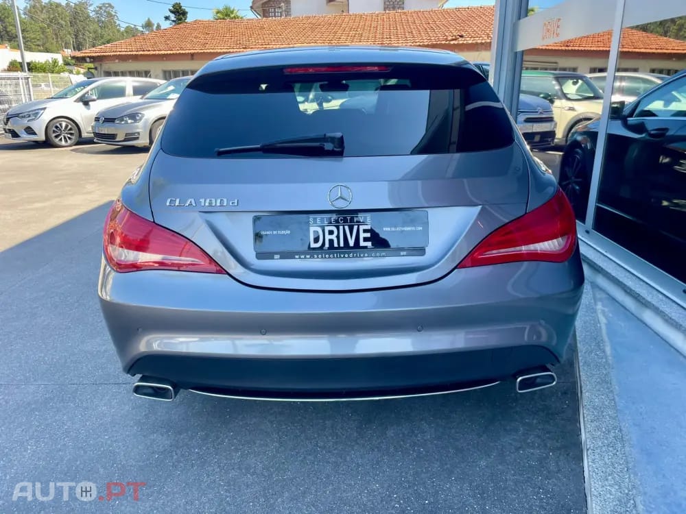 Mercedes-Benz CLA 180 d Shooting Brake Urban
