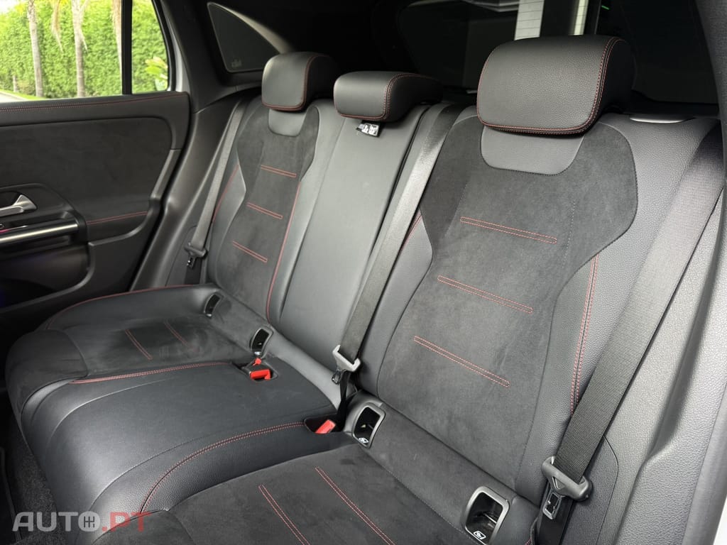 Mercedes-Benz GLA 200 d AMG Line