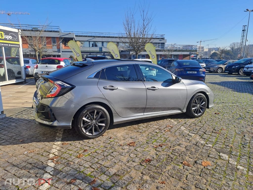 Honda Civic 1.0 i-VTEC Executive Premium CVT