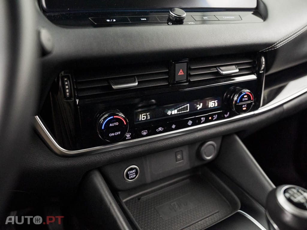 Nissan Qashqai 1.3 DIG-T N-Connecta