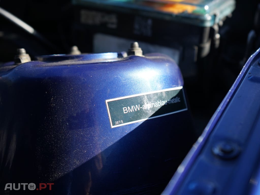 BMW 320 iS