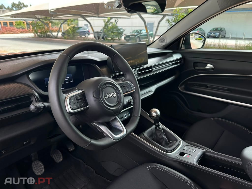 Jeep Avenger 1.2 TG Summit