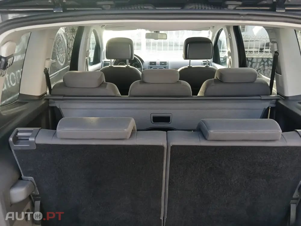 Volkswagen Touran 1.6 TDI Blue.Highine 7L