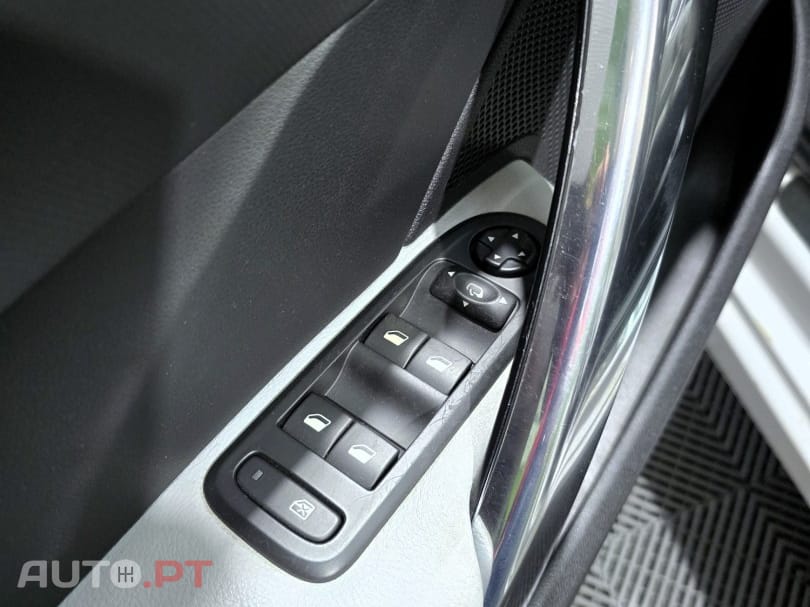 Peugeot 308 CC 155 THP Auto Roland Garros