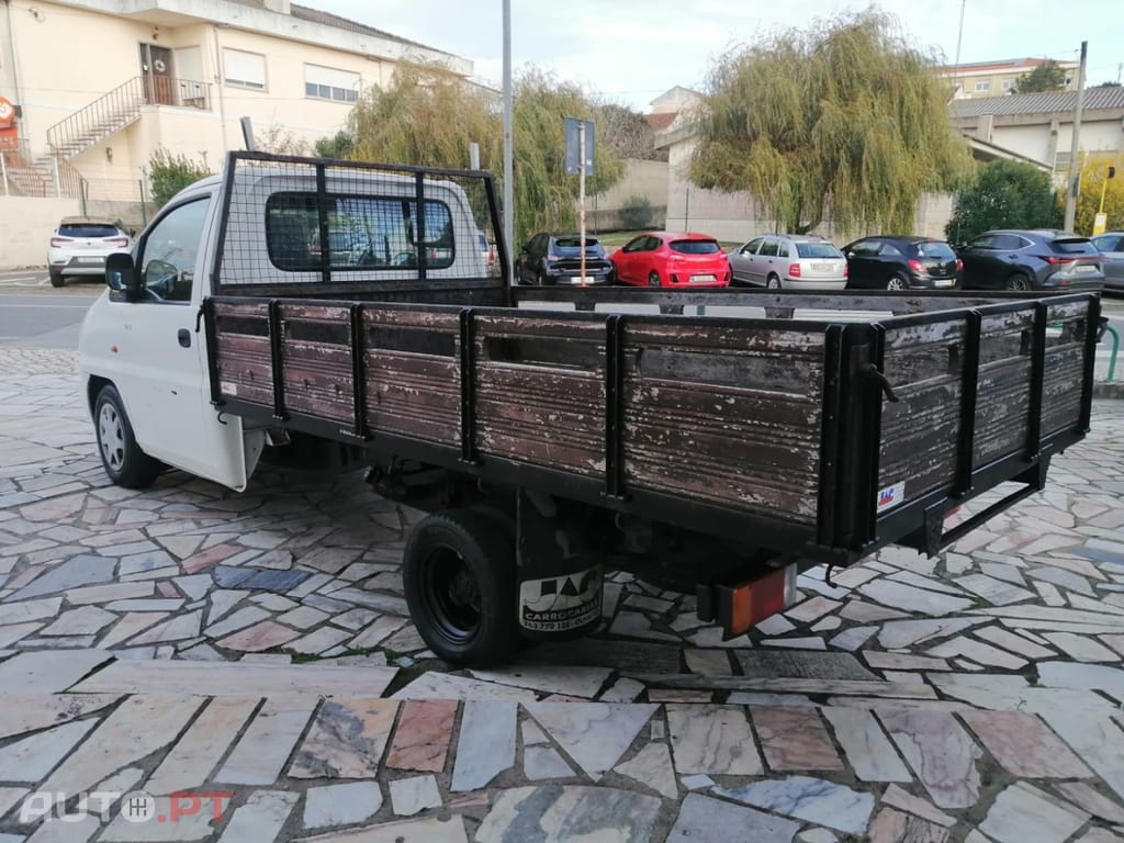 Hyundai H-1 2.5 CRDi