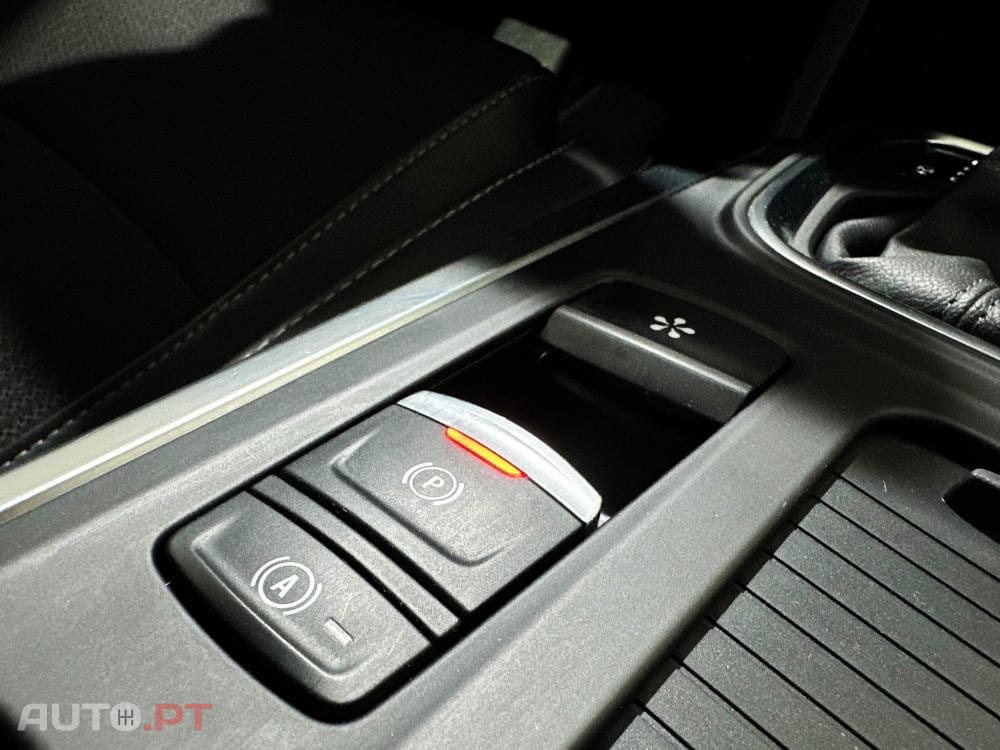 Renault Mégane TCe 140 GPF EDC TECHNO