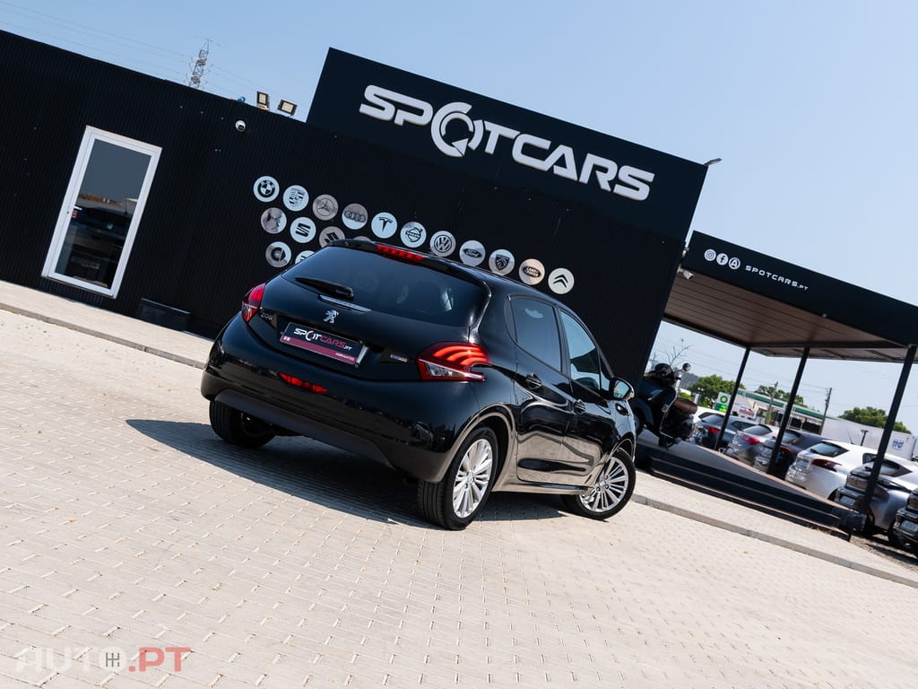 Peugeot 208 1.2 PureTech Style