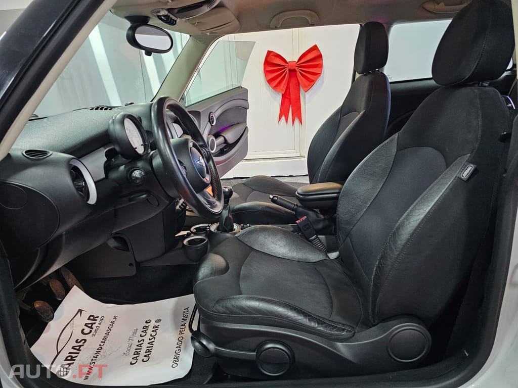 MINI Cooper D ( Kit John Cooper Works )