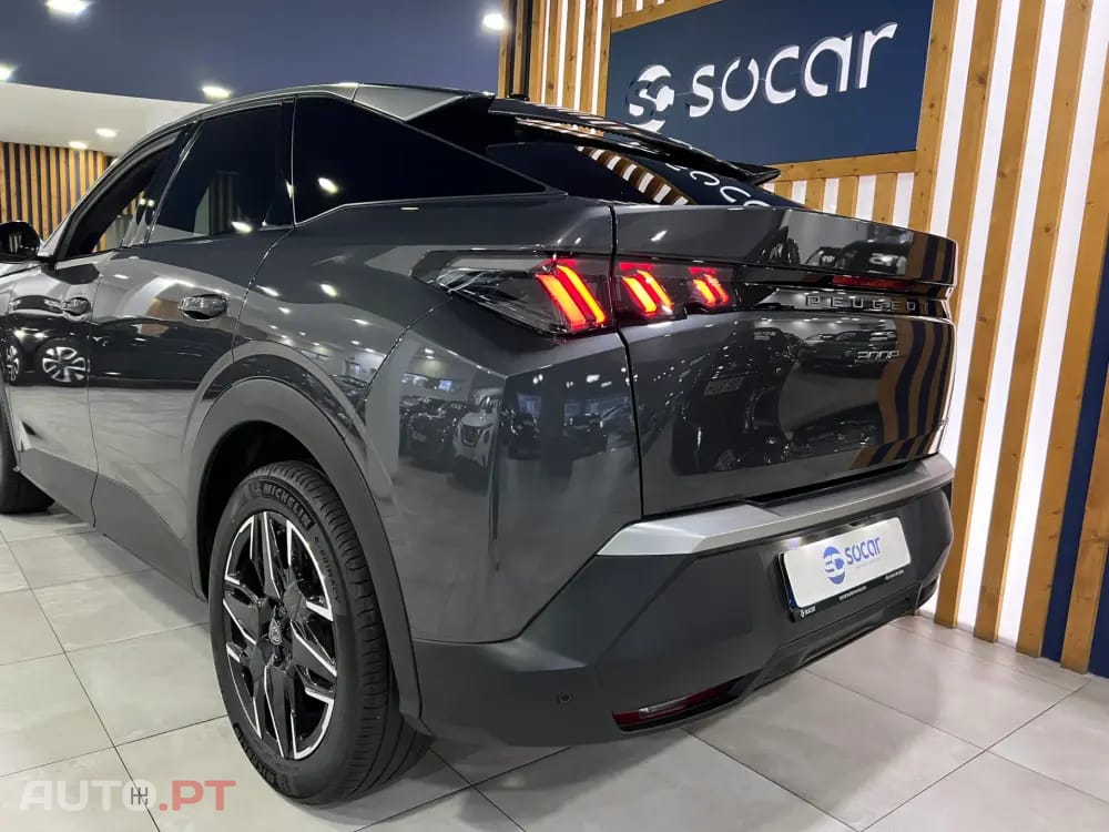 Peugeot 3008 Allure Hybrid e-DCS6