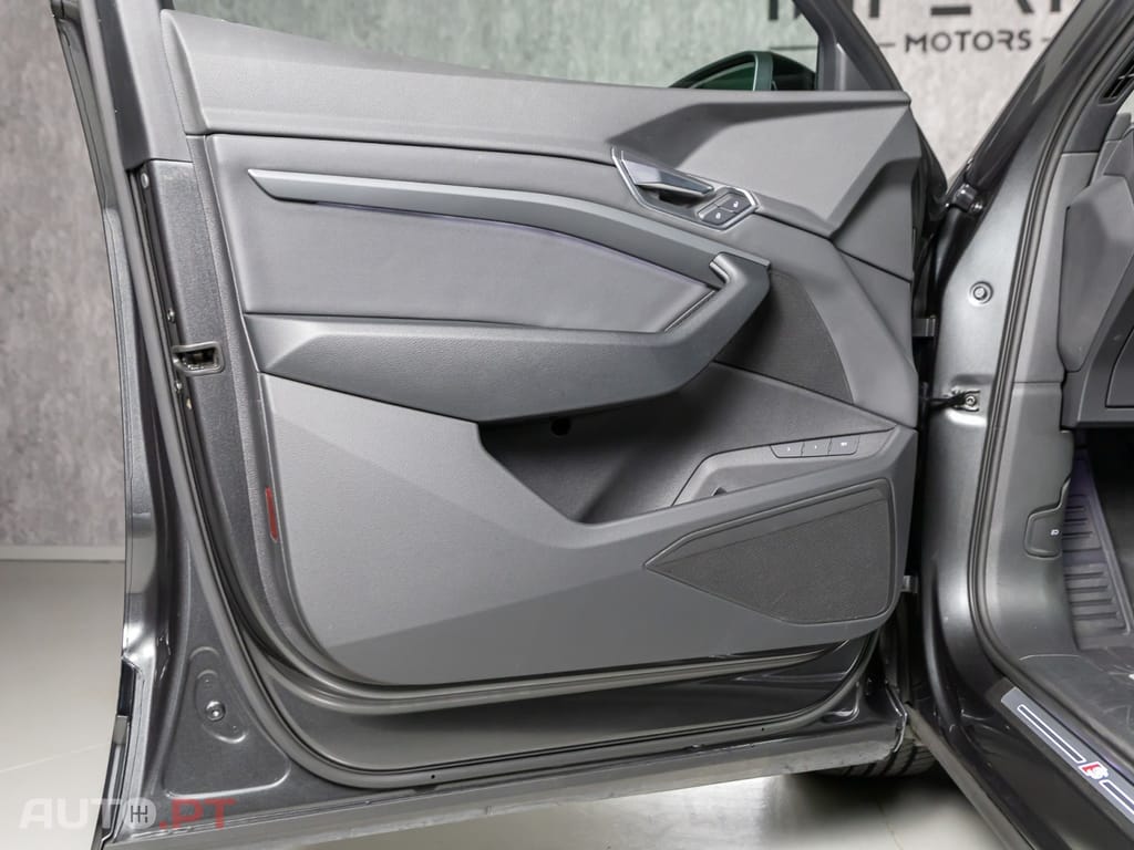 Audi E-Tron 55 quattro S line