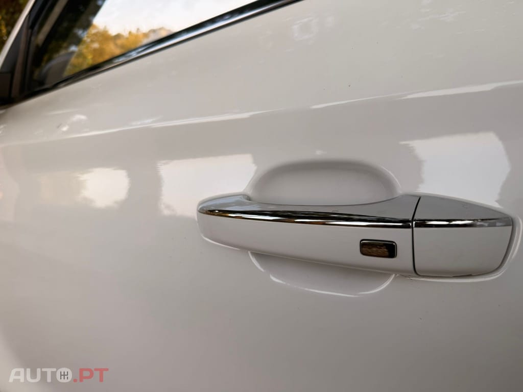 MG ZS EV Luxury