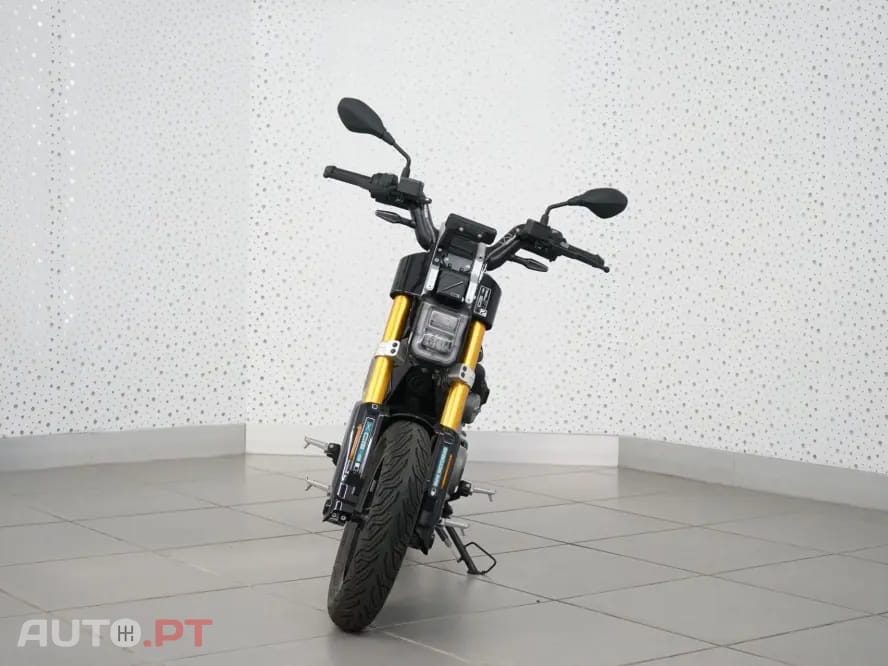 BMW CE 02 ND