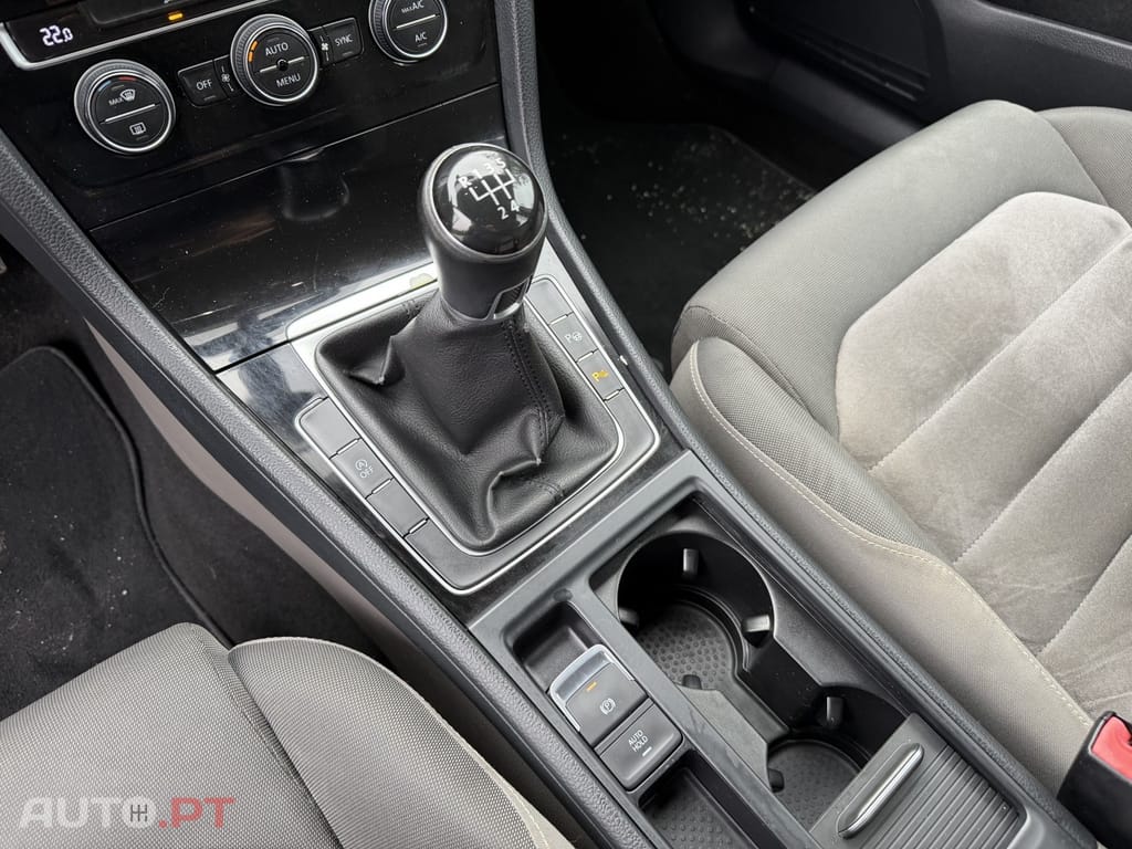 Volkswagen Golf 1.6 TDi Confortline