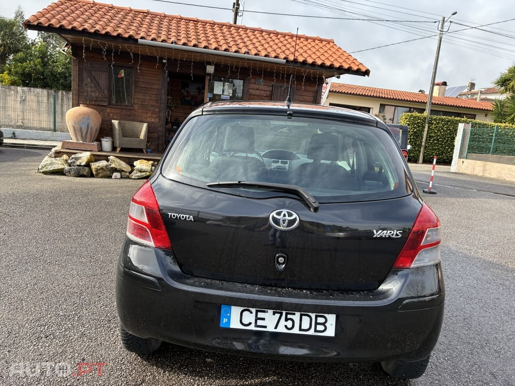 Toyota Yaris 1.0 VVT-i