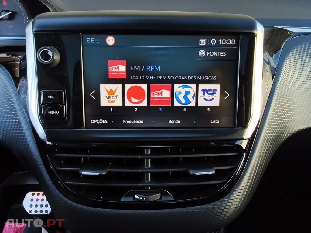 Peugeot 2008 1.2 PureTech Crossway EAT6