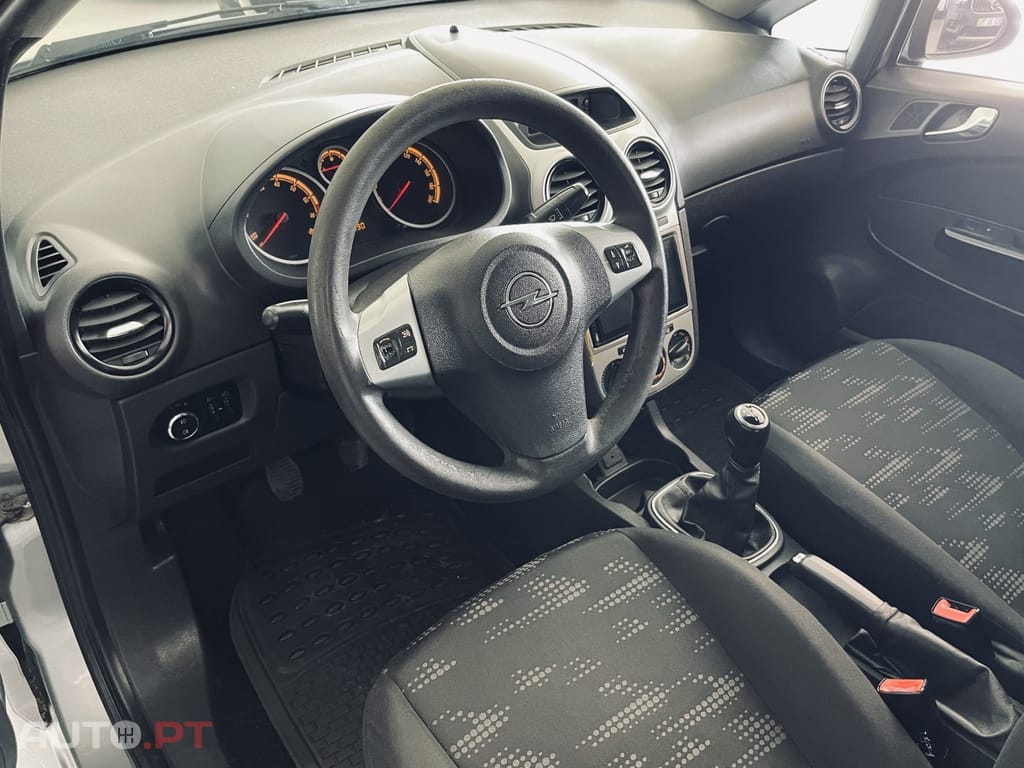 Opel Corsa Njoy