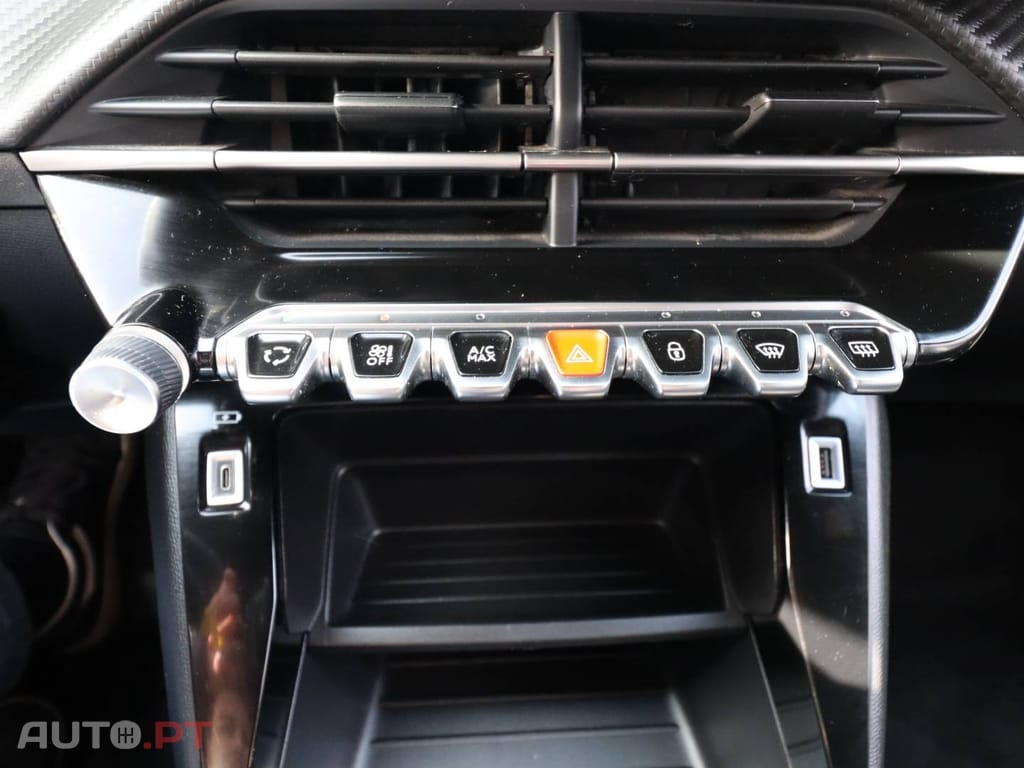 Peugeot 2008 1.2 PureTech Active