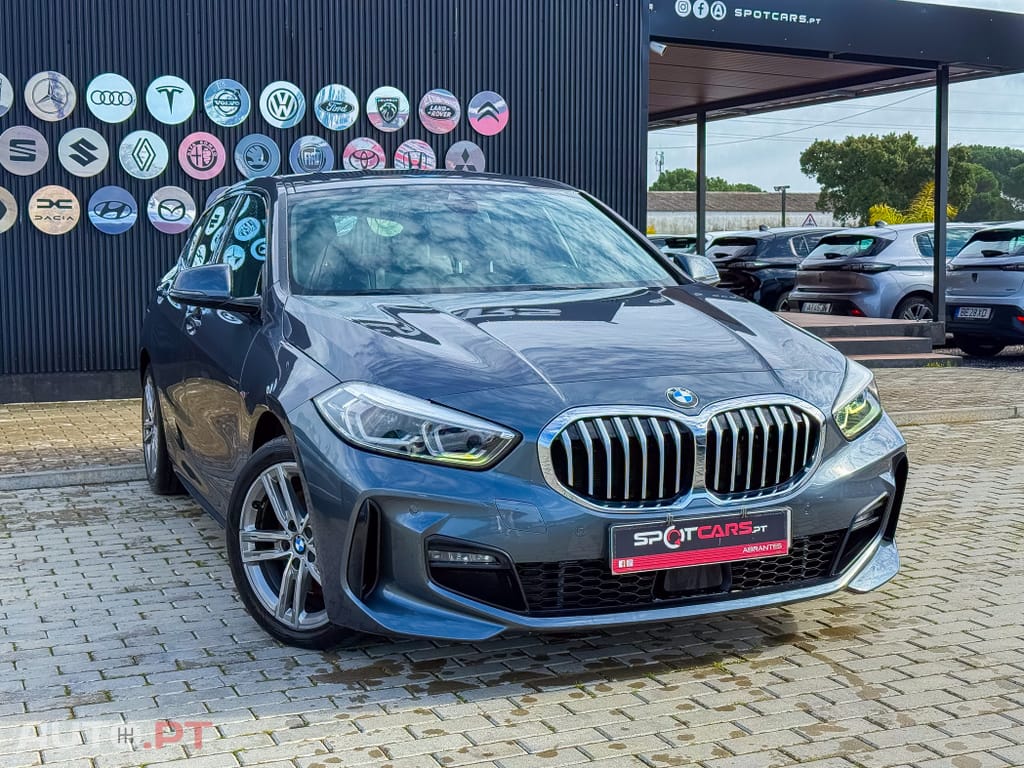 BMW 116 d Pack Desportivo M
