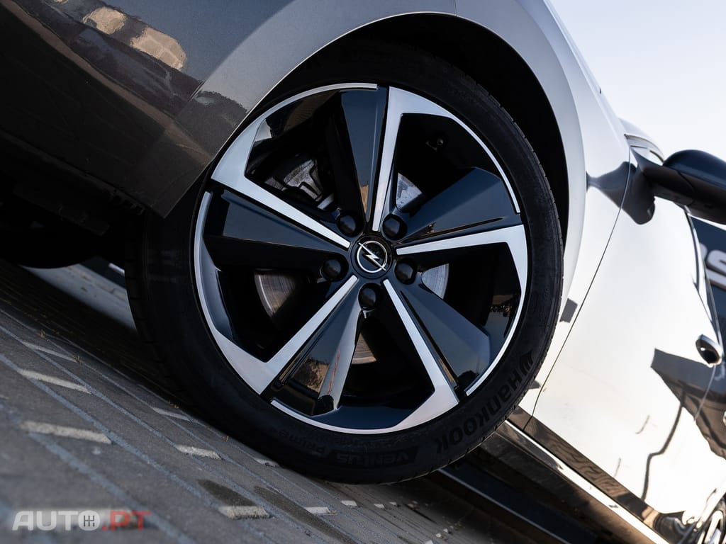 Opel Astra 1.5 D Elegance