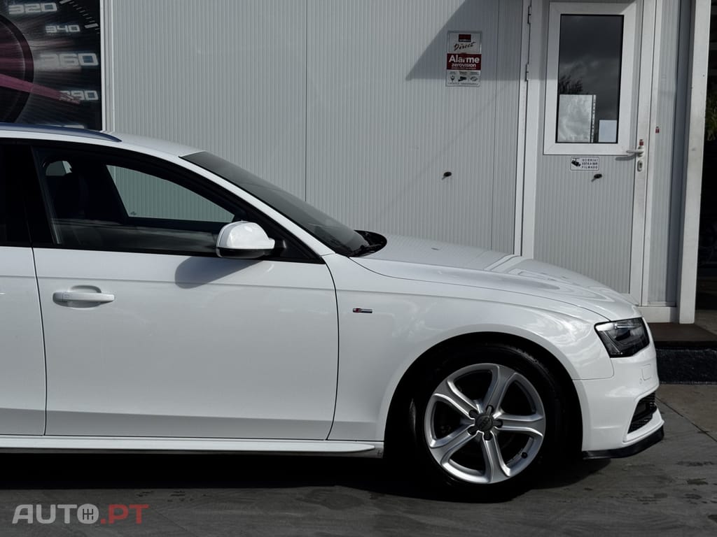 Audi A4 Avant 2.0 TDI Business Line S-line
