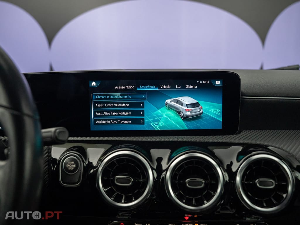 Mercedes-Benz A 250 e Style Plus