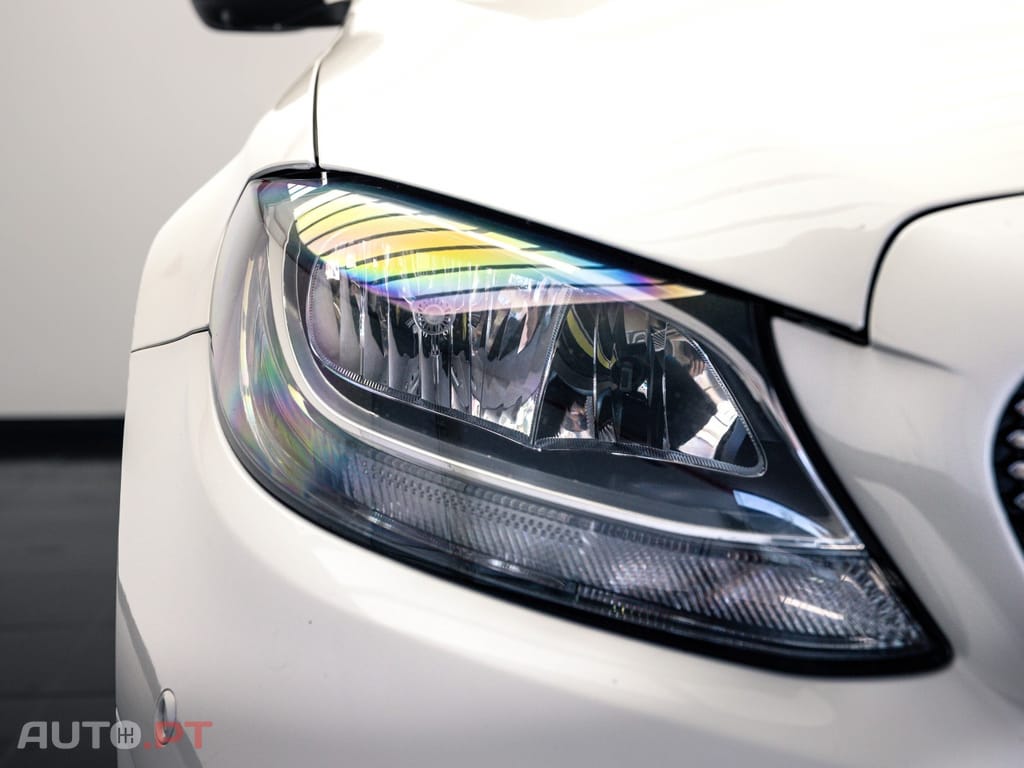 Mercedes-Benz C 220 d Station 9G-TRONIC AMG Line