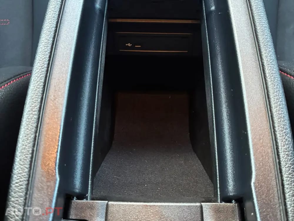 Mercedes-Benz A 250 E AMG Line